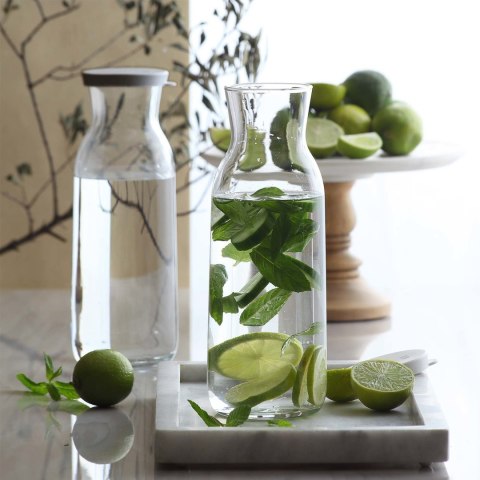 Stylowa karafka Chelsea 700 ml do lemoniady i koktajli Stylowa karafka Chelsea 700 ml do lemoniady i koktajli