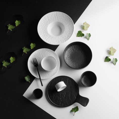 Porównanie Nordic i Crust – pastel kontra czerń Porównanie Nordic i Crust – pastel kontra czerń