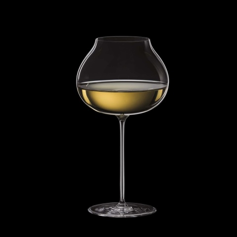 Kieliszek Linea Ulmana 760 ml – prezentacja z winem białym