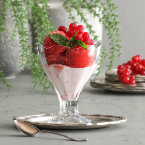 Szklany pucharek do deserów Siena 250 ml – elegancki i smukły Szklany pucharek do deserów Siena 250 ml – elegancki i smukły