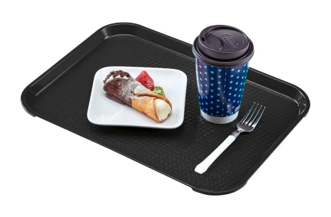 Antypoślizgowa powierzchnia czarnej tacy Cambro fast food - 1418FF110