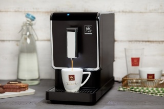 Ekspres automatyczny MK Café Barista 8300 do kaw czarnych do domu i małego biura