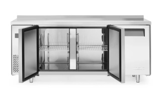 Stół chłodniczy 390L netto 291L Kitchen Line 3-drzwiowy agregat boczny -2°C do +8°C Arktic 233382 - 1800x600x840 mm
