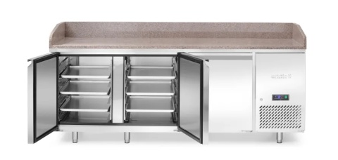 220252 stół do pizzy 3 drzwiowy 580L gastronomiczny