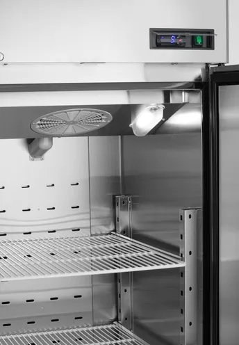 Szafa mroźnicza 670L netto 455L Profi Line GN 2/1 -22°C do -17°C Arktic 232132 - 730x800x2065 mm