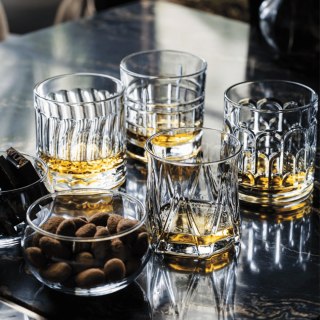 Szklanka niska Mallorca 330 ml tłoczona do whisky i drinków on the rocks LAV LH-MLC433KH