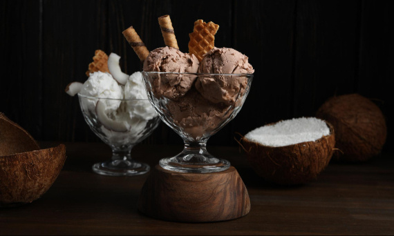 🍨 Jak wybrać pucharek do lodów i deserów? Przewodnik dla gastronomii i domu