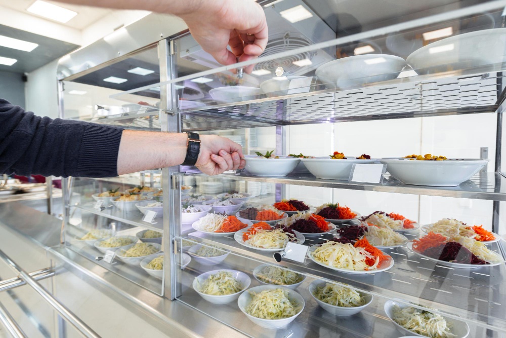 profesjonalne witryny chłodnicze dla gastronomii